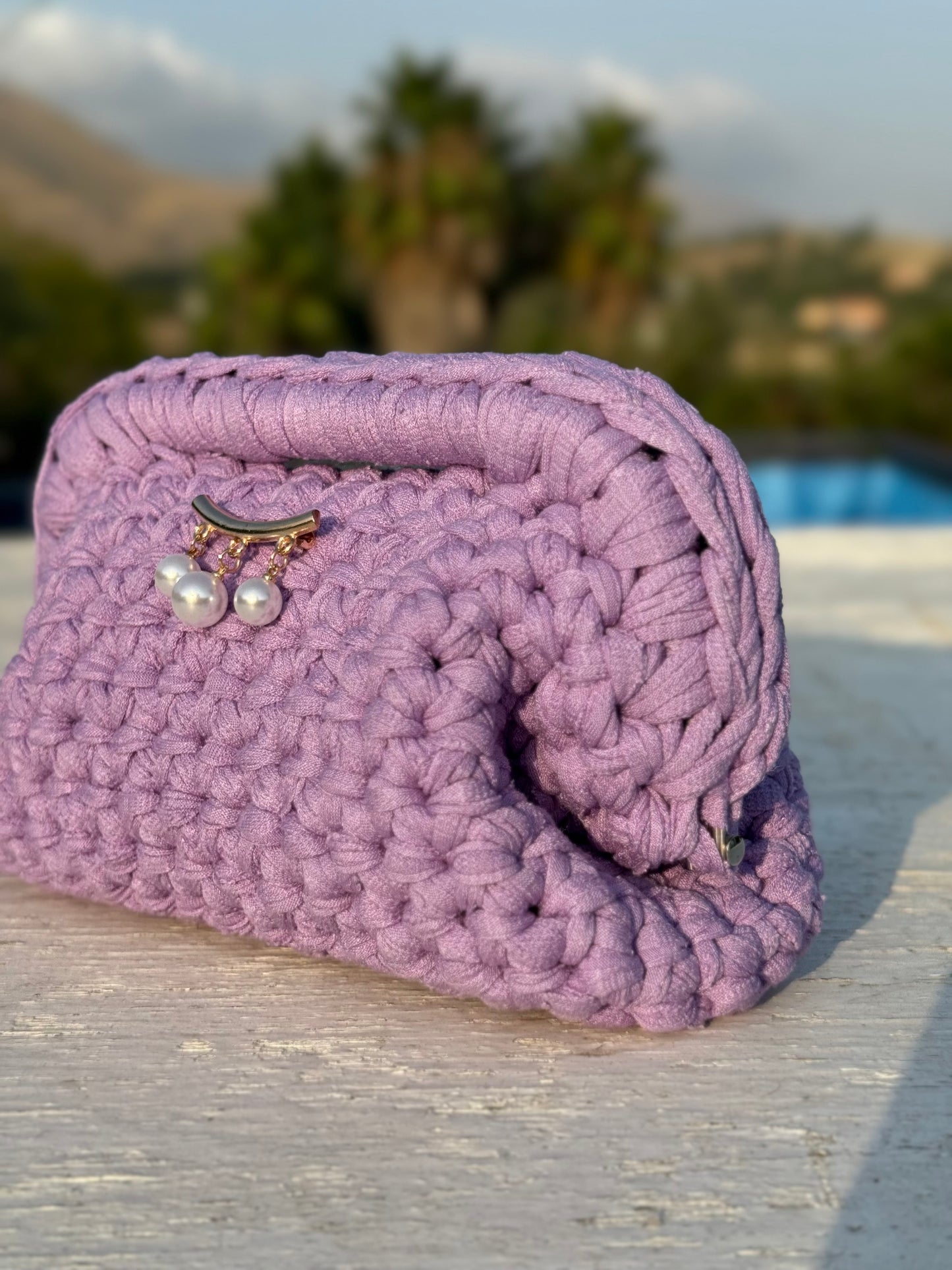 Clutch Violet