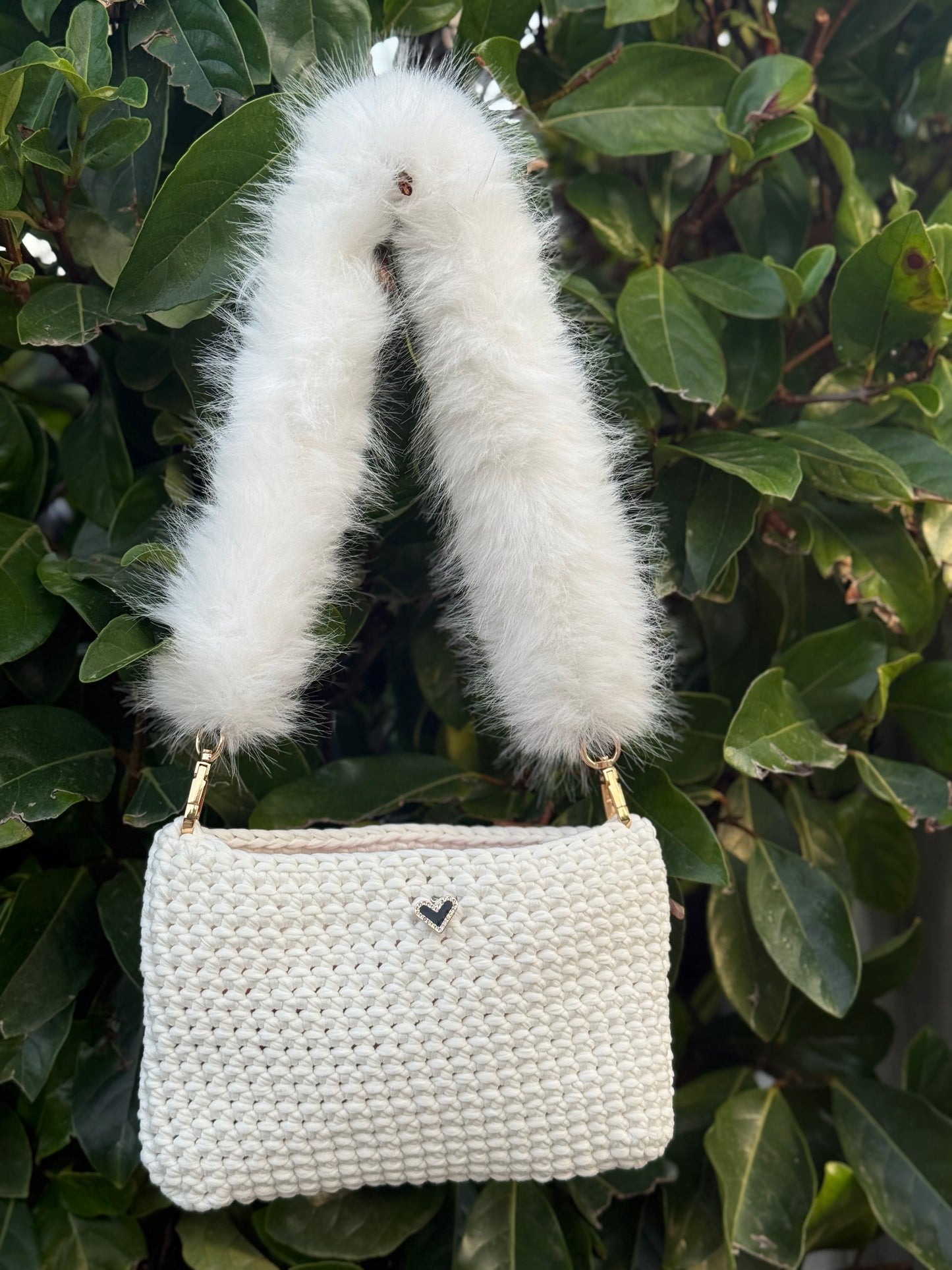 Bag White Hairy