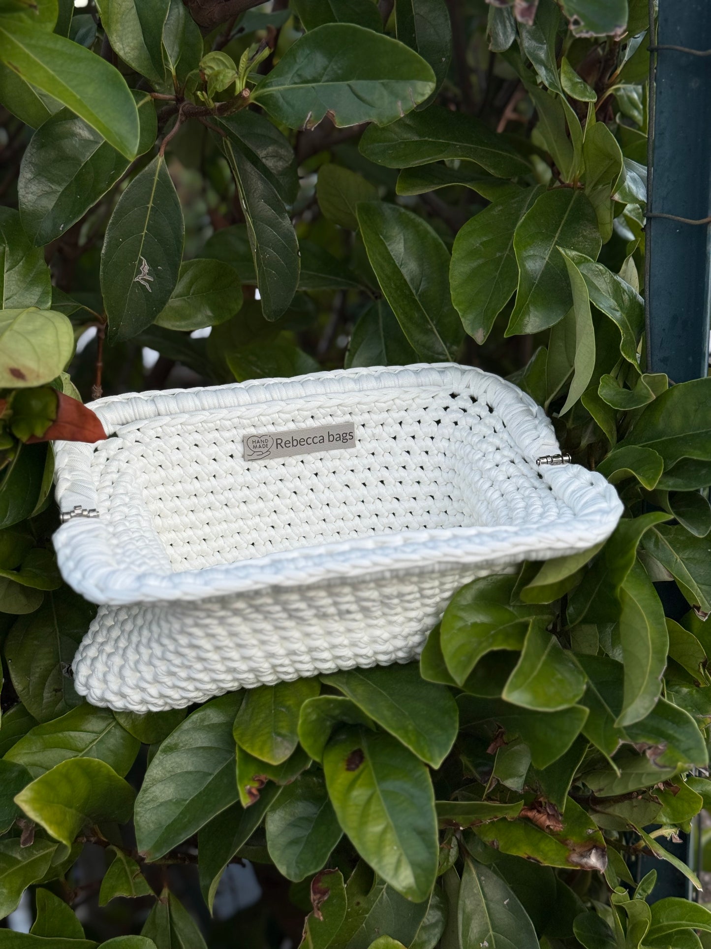 Clutch White
